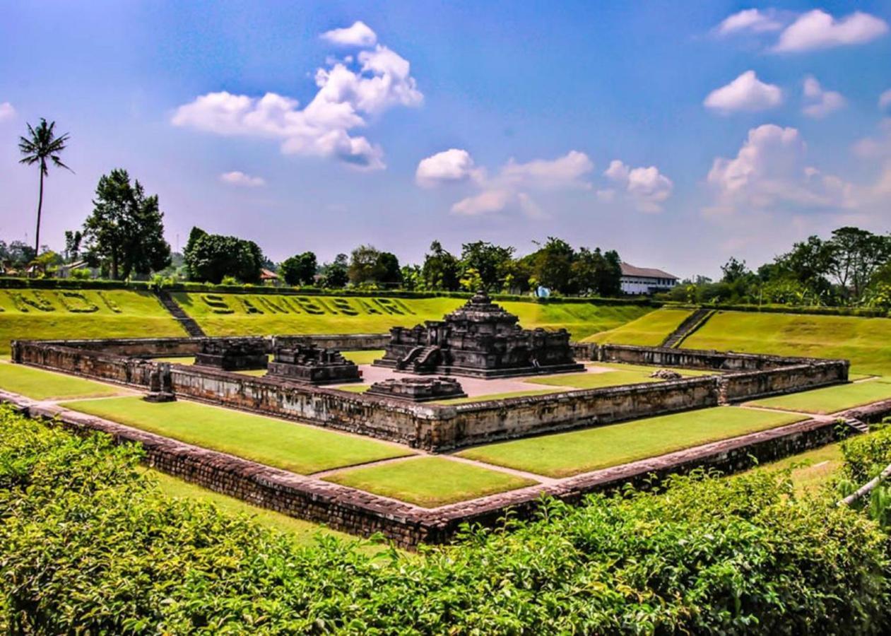 Jowo Kluthuk Heritage Kalasan Exterior foto